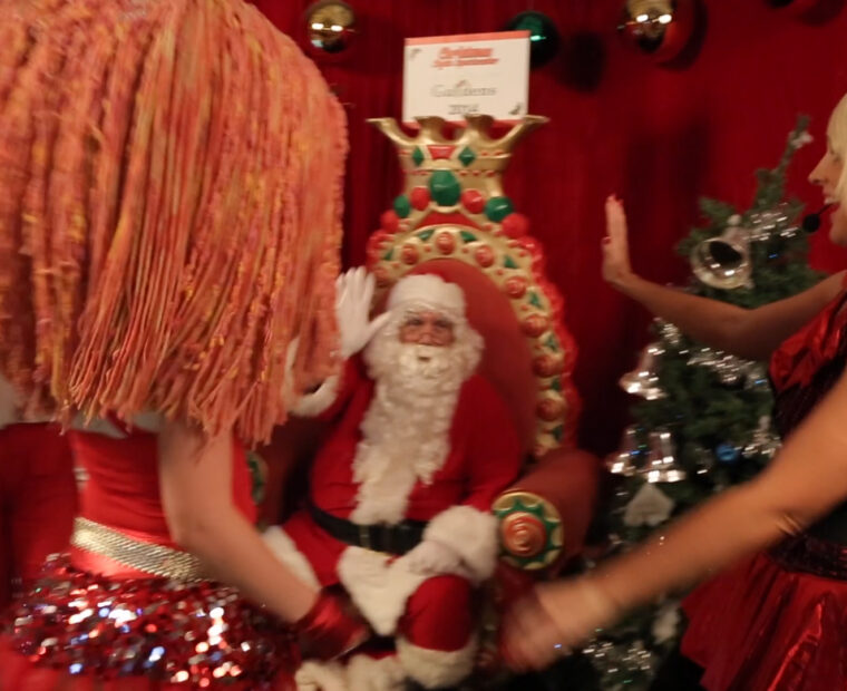 santa-claus-is-coming-to-town