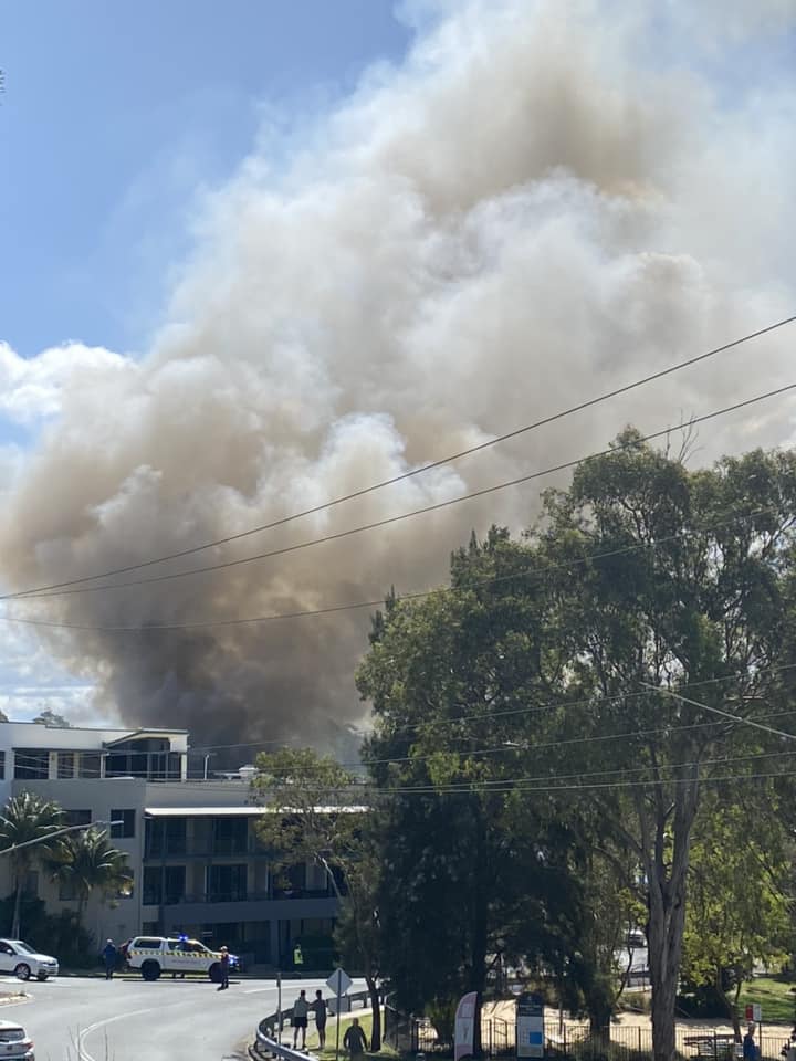 Toronto Shop fire on 15/9/2024, it shows the fire putting out a lot of smoke distance. Image by Millie Lewa Currie