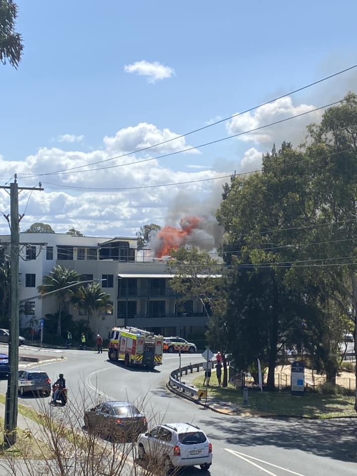 Toronto Shop fire on 15/9/2024, it shows the fire flaring up from a distance. Image by Millie Lewa Currie