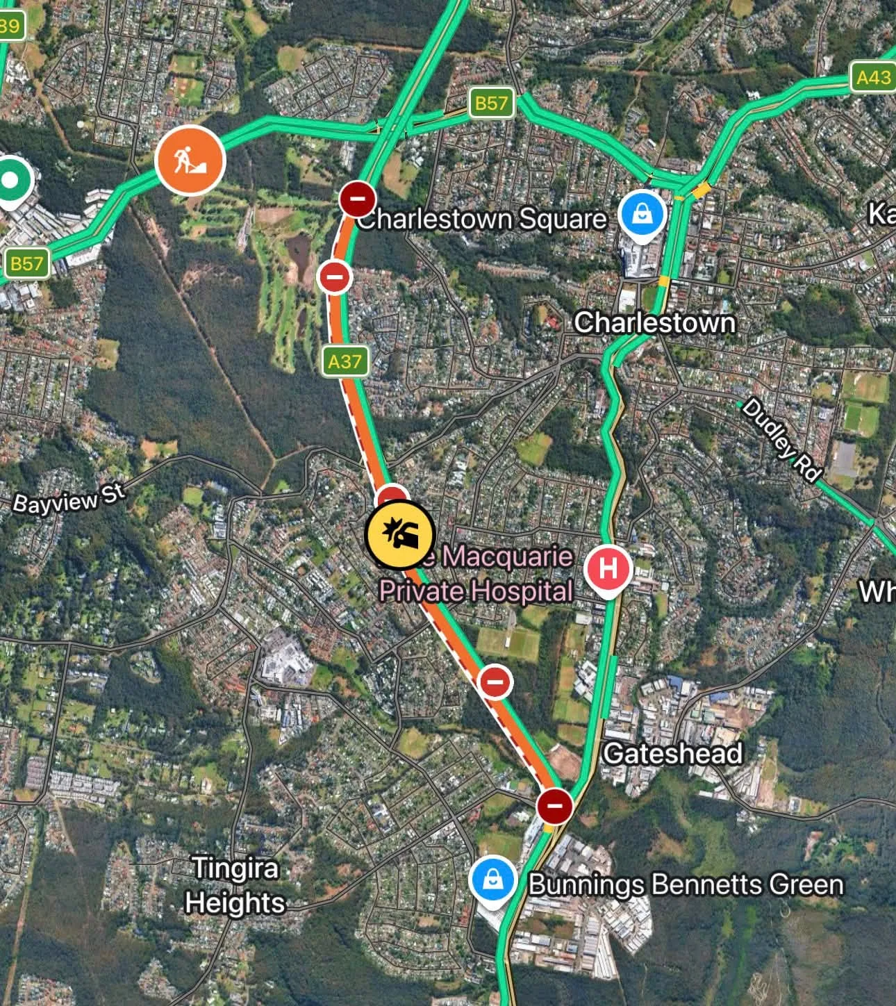 car-crash-on-roof-newcastle-inner-city-bypass-mt-hutton