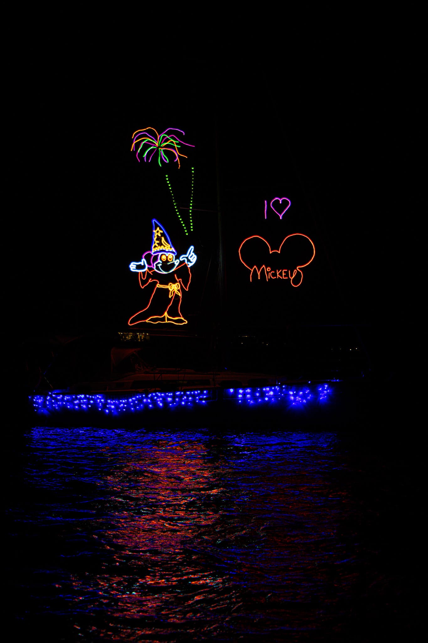 28182_Barry Neaton's Mickey Mouse display