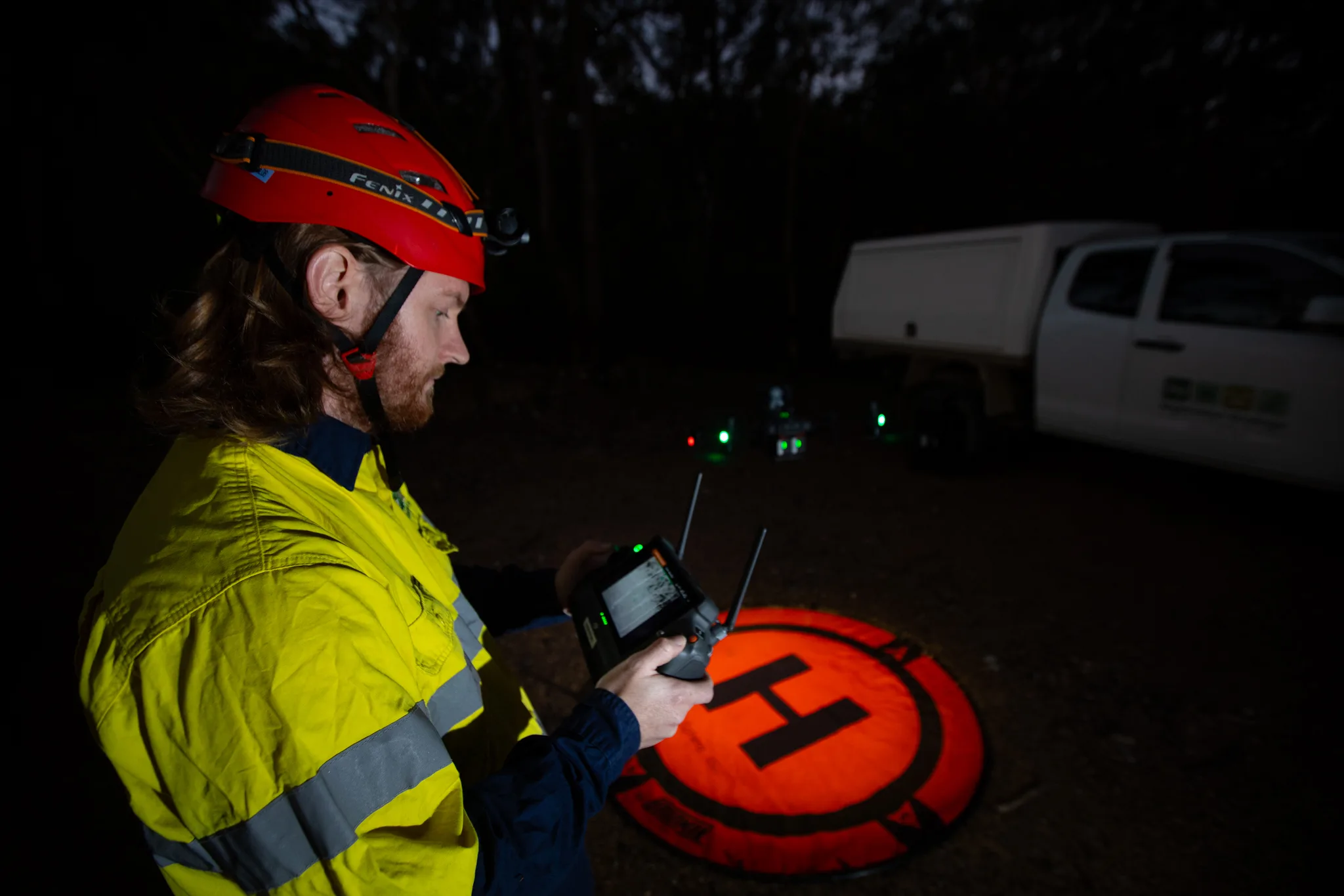 28998_Stephen Mahony operates the drone at Awaba