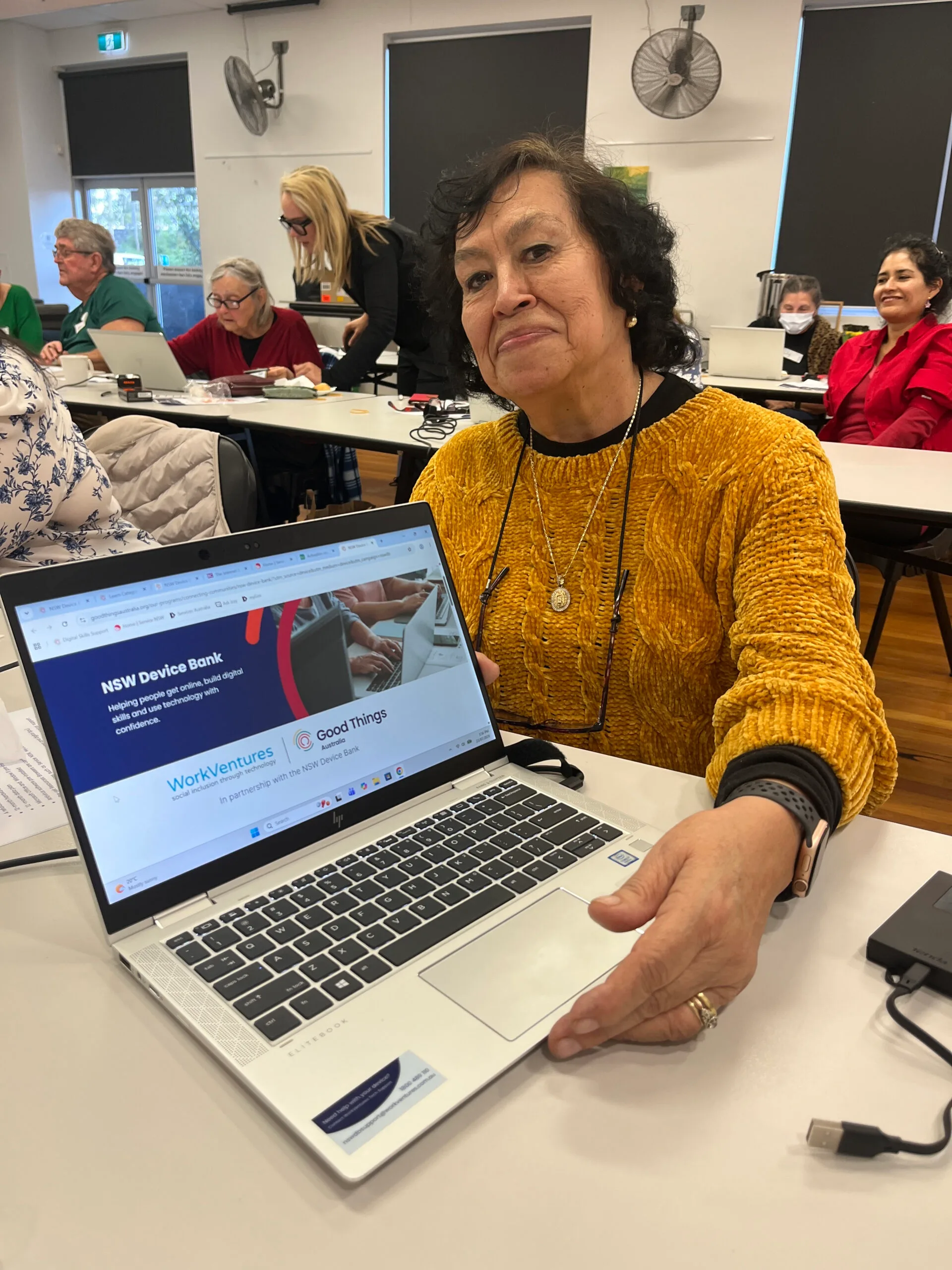 first-laptop-ever-almost-80-years-old-rt