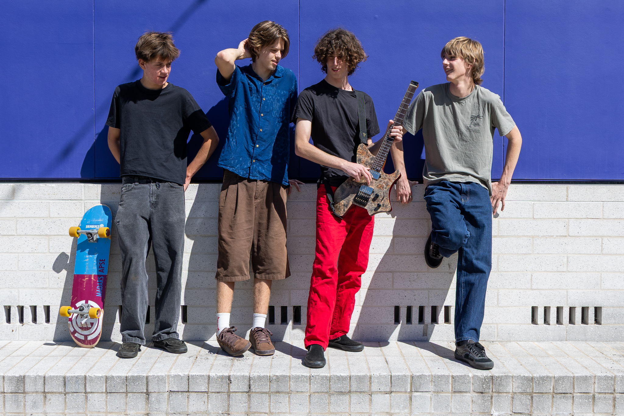 31630_STOMP band members outside MAP mima-2